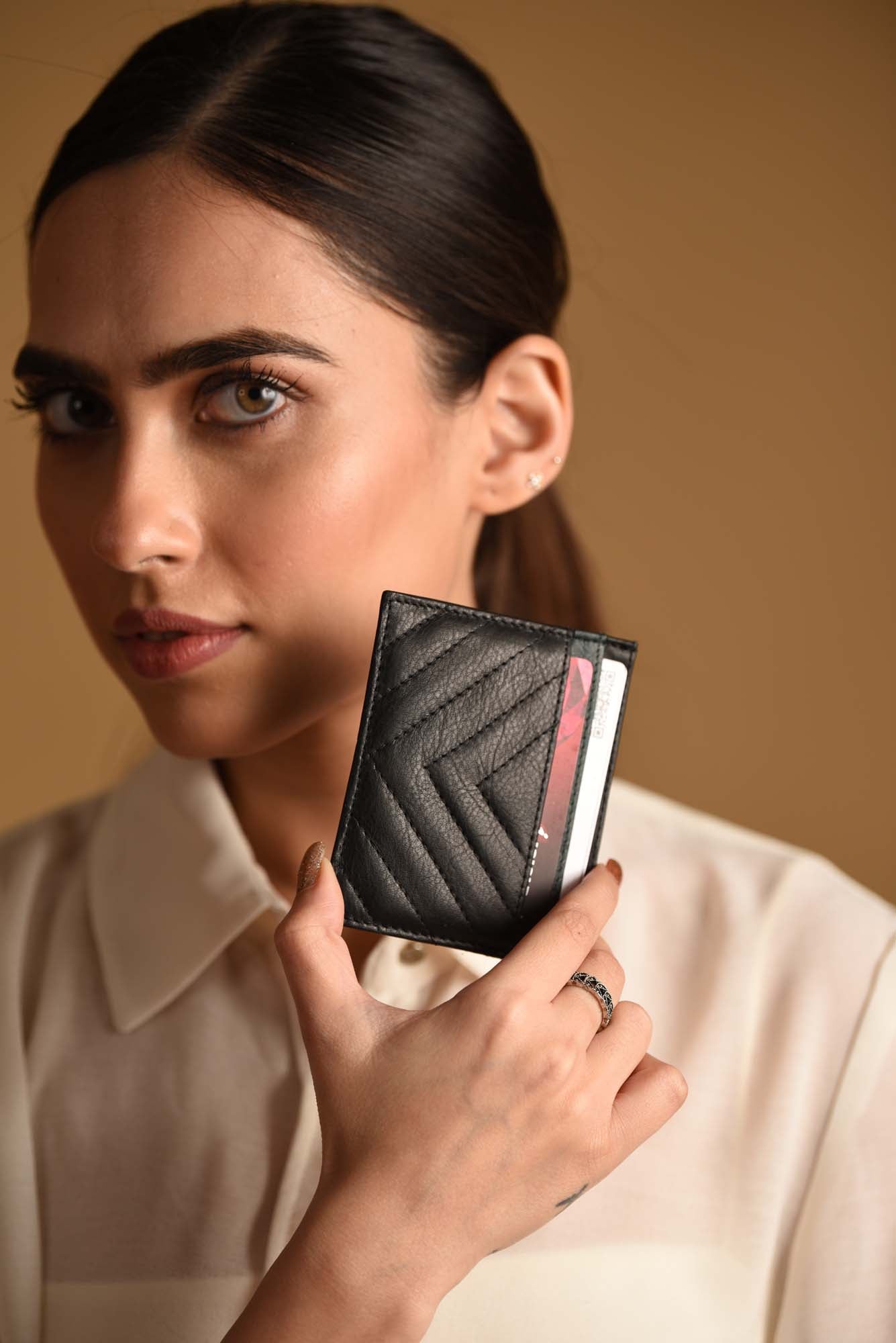 Best Lumi Leather Card Holder Online Shop | LB Luxree